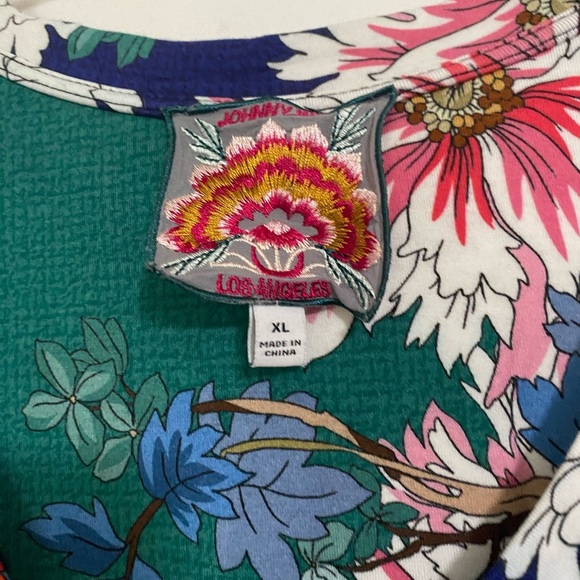 Johnny Was Marritt Favorite V Neck Long Sleeve Tee Shirt Top. Floral Print Soft - Picture 6 of 7
